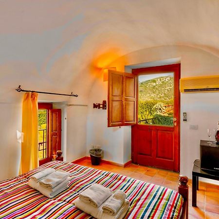 B&B Villa Della Porta, Amalfi Coast - Historical Heritage Вико Екуензе Екстериор снимка