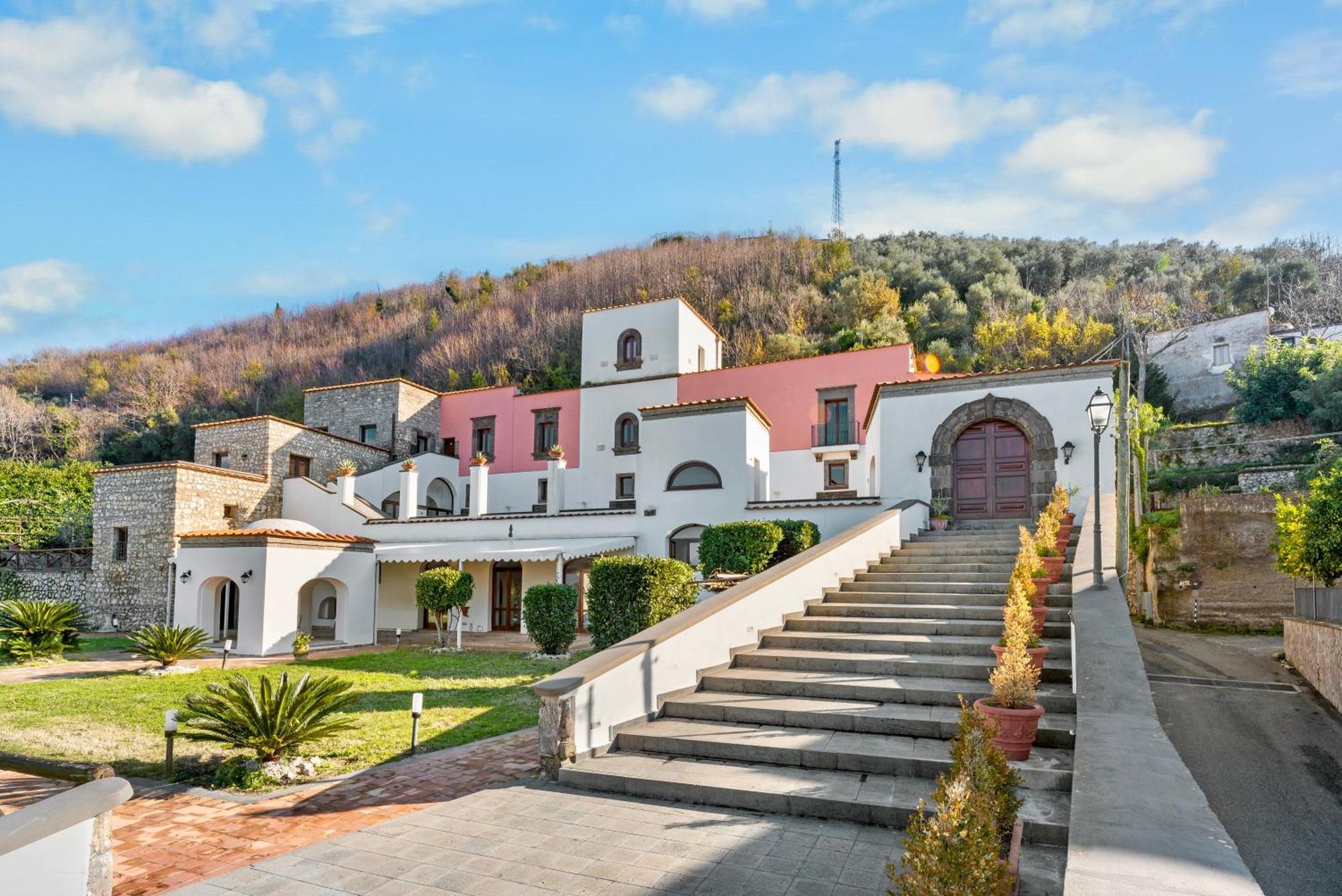 B&B Villa Della Porta, Amalfi Coast - Historical Heritage Вико Екуензе Екстериор снимка