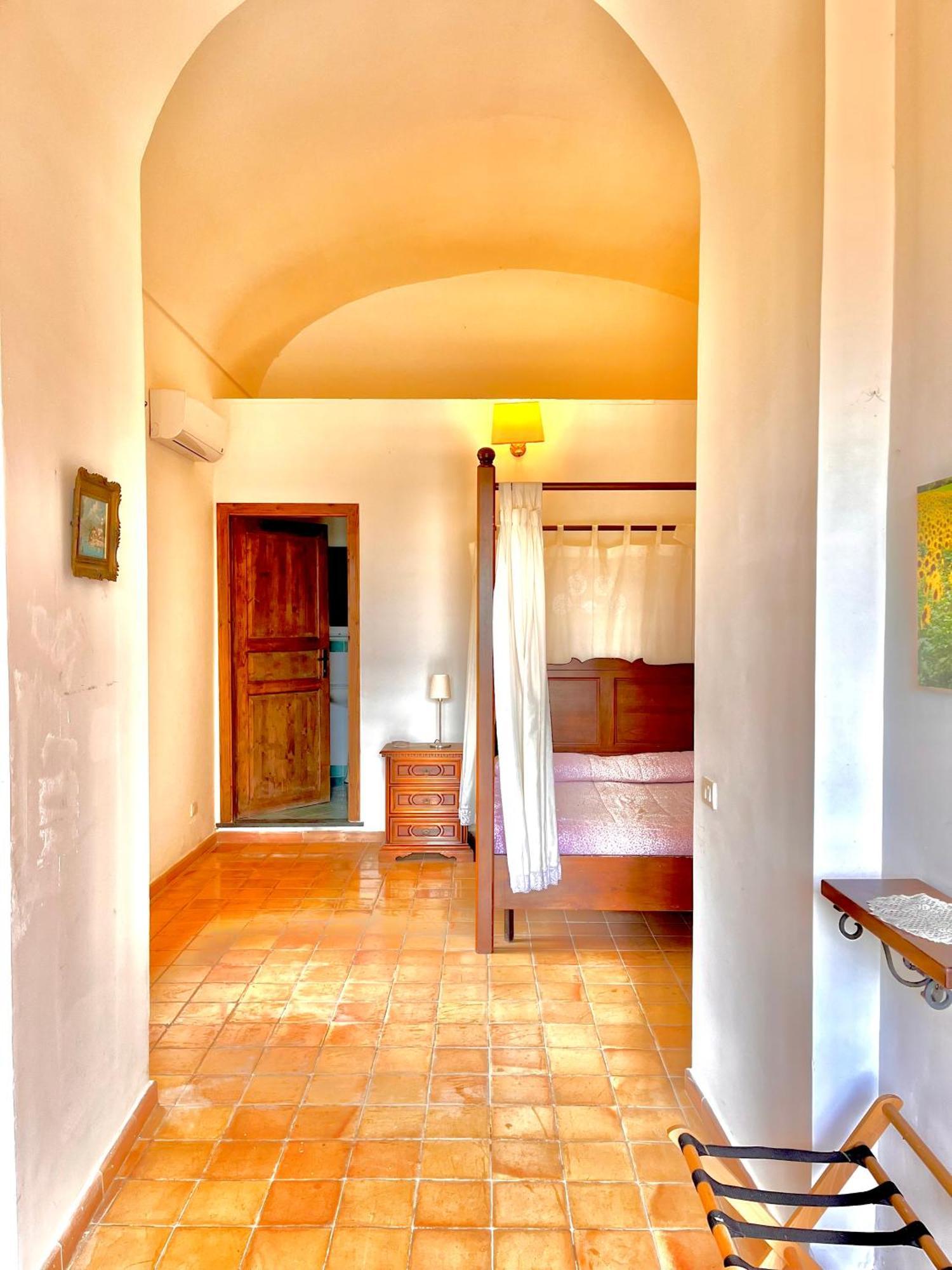 B&B Villa Della Porta, Amalfi Coast - Historical Heritage Вико Екуензе Екстериор снимка