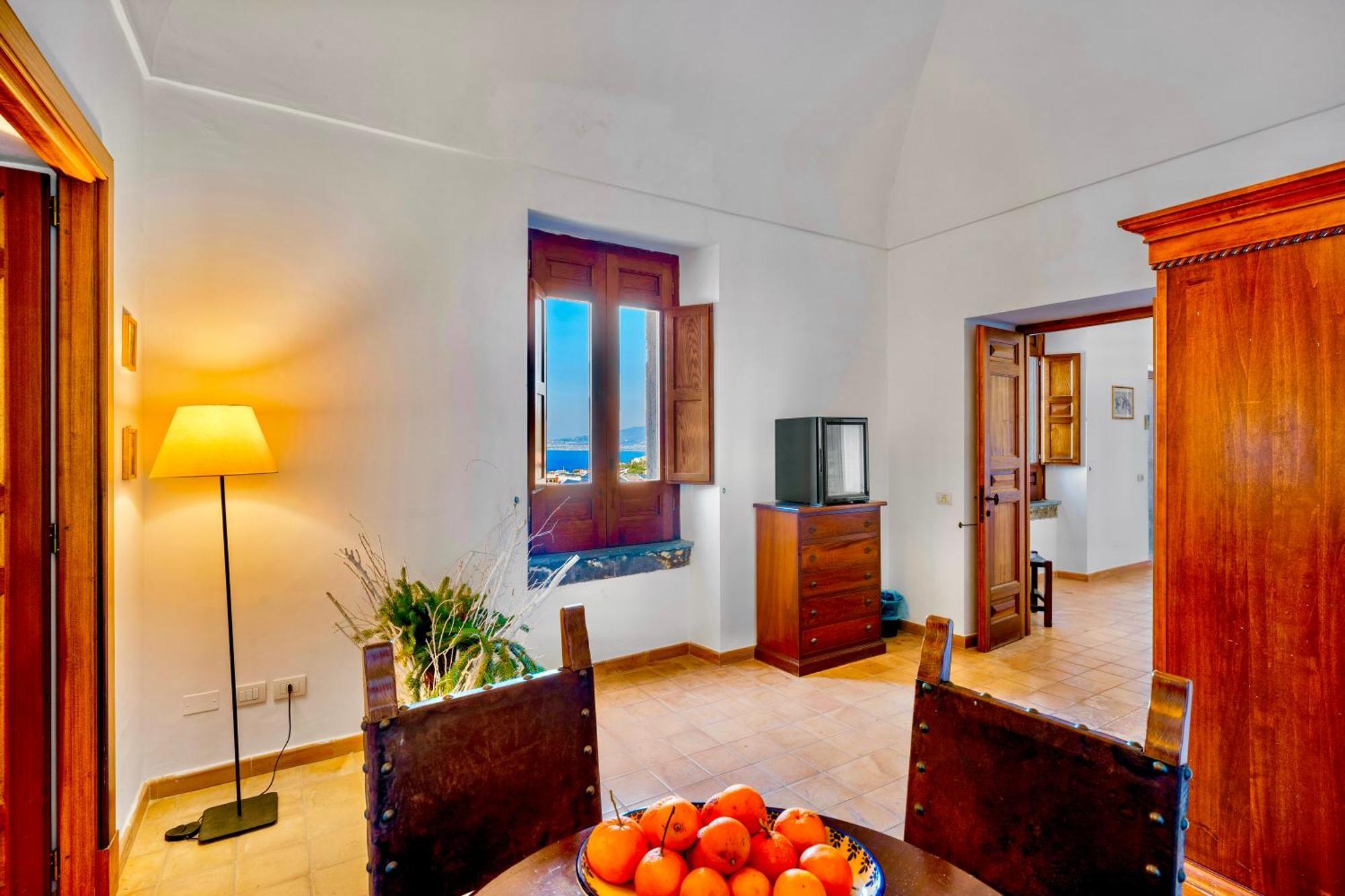 B&B Villa Della Porta, Amalfi Coast - Historical Heritage Вико Екуензе Екстериор снимка